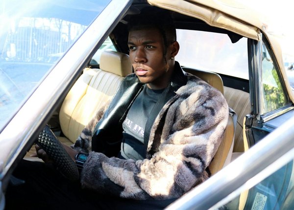 How Can Vintage Clothing Transform Modern UK Women's Fashion?